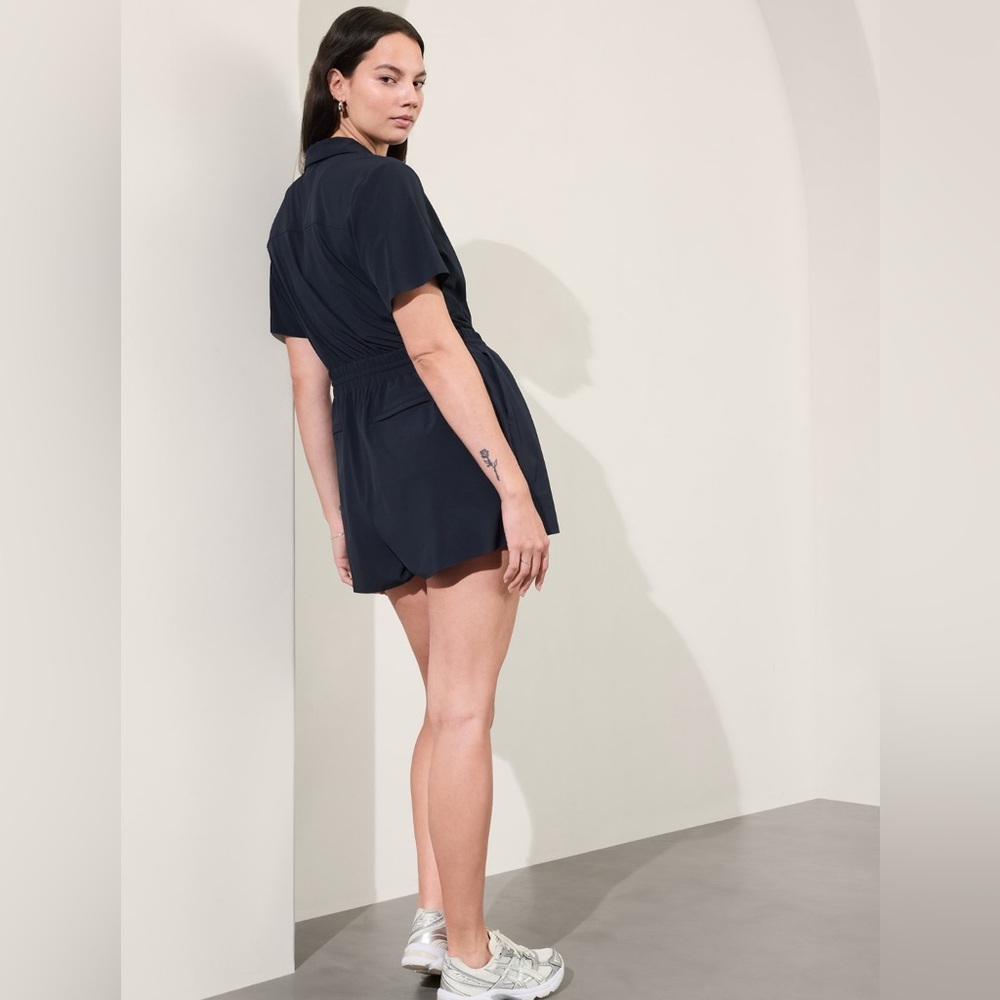 ✨ NWT Athleta Avenue Romper in Navy (Size SP) - Picture 7 of 9